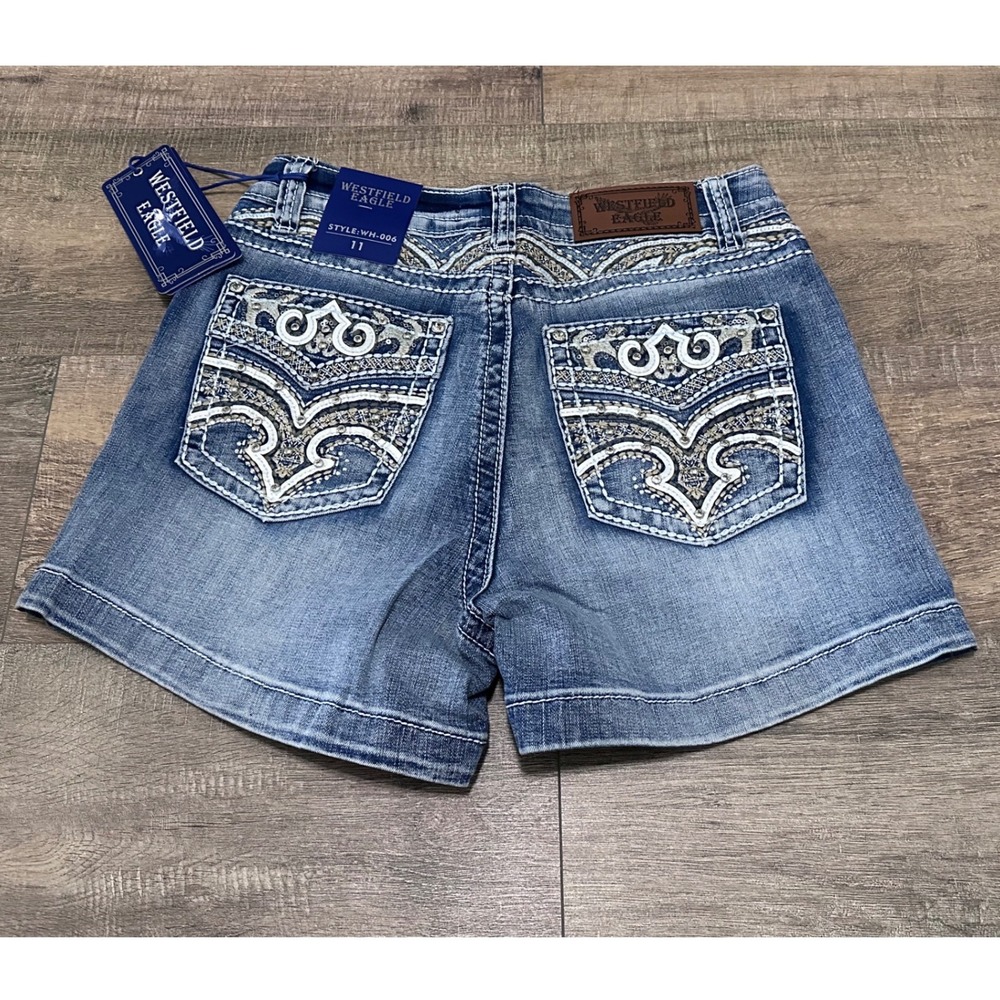 Westfield Eagle Womens Embroidered Rhinestone Denim Shorts Size 11 COMFORTABLE!! - Picture 5 of 8